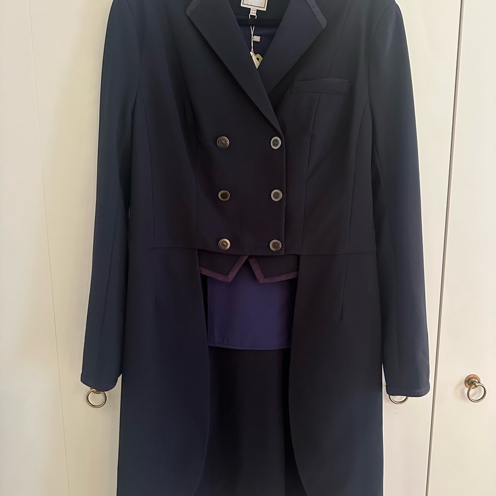 NWT Samshield Shadbelly with Alcantara Accents